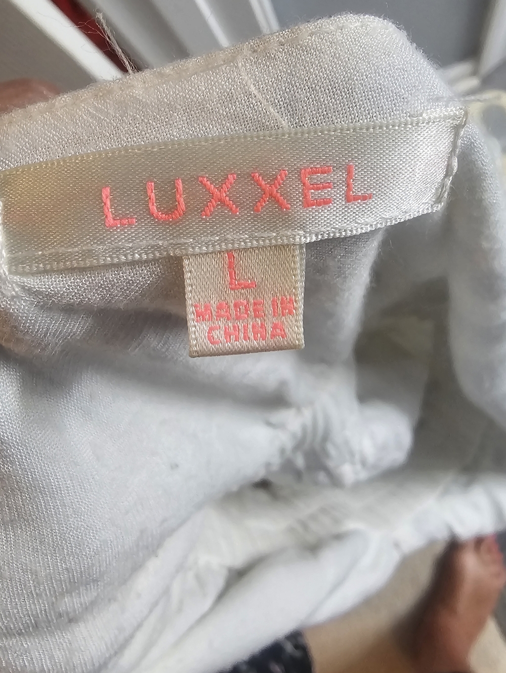 Luxxel striped romper, a flowy, light blue and white striped piece Size Large - Picture 11 of 12